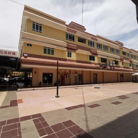 להד דאטו Hotel De Leon II מראה חיצוני תמונה